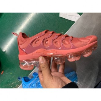 buy cheap Nike Air VaporMax Plus women shoes from china #26940
